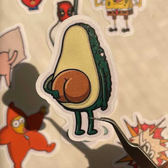 استیکر های کیوت ضد خش و ضد آب برش خورده 