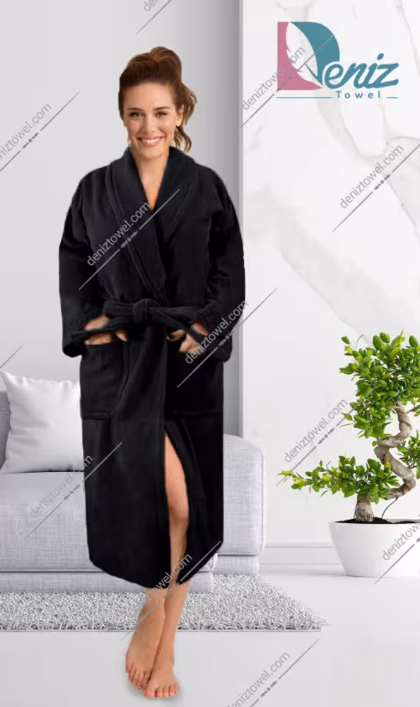 حوله تن پوش با طرح ساده رنگ مشکی