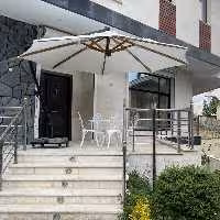 چتر پایه کنار نانو