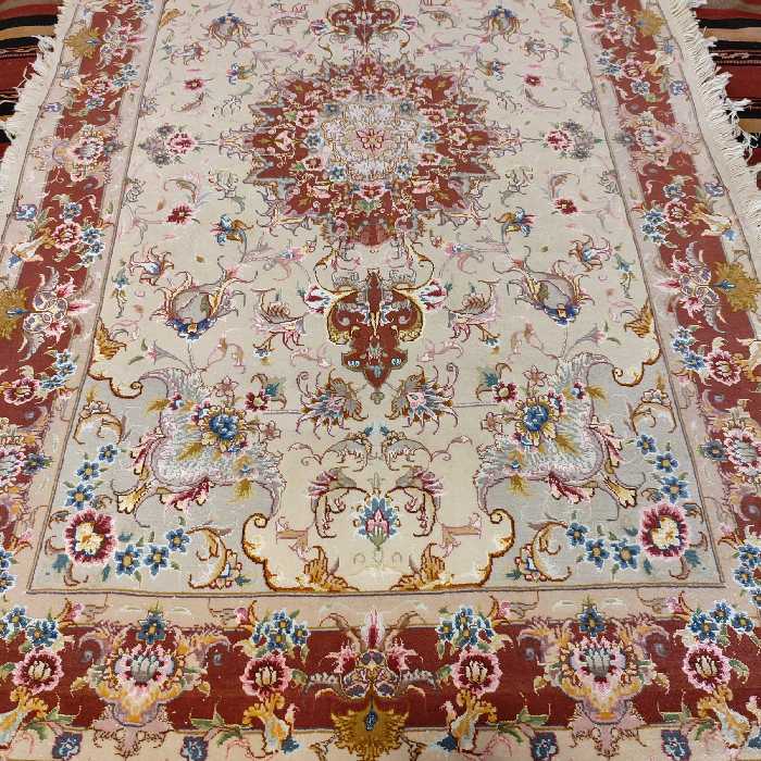 فرش دستبافت یک و نیم متری طرح علیلی تبریز کد SH 53 یک جفت