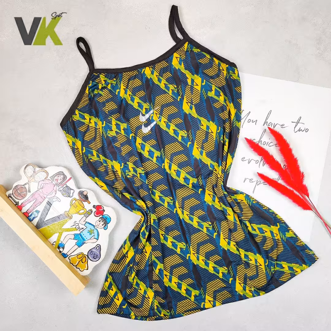 تاپ زنانه نایک بندی پارچه فلامنت طرح دار  کله غازی فری سایز قبل از ثبت موجودی بگیرید 