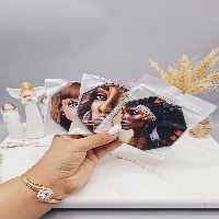 آینه طرح دختر مدلینگ 8 ضلعی طرح رندم