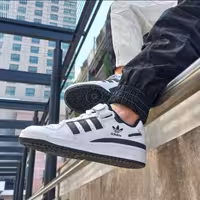 611 کفش کتونی برند آدیداس ست زنانه و مردانه Adidas men and women 