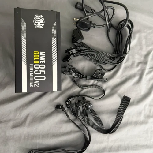 پاور 850 وات GOLD V2 ماژولار – خراب (با کابل کامل) خاموش