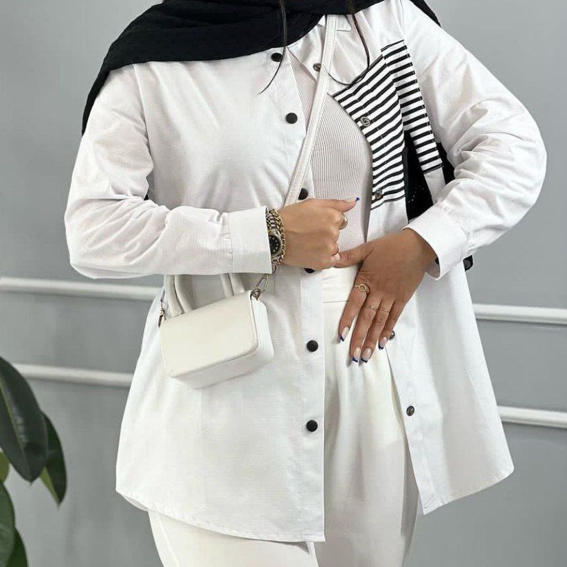 مانتو داکرون النا