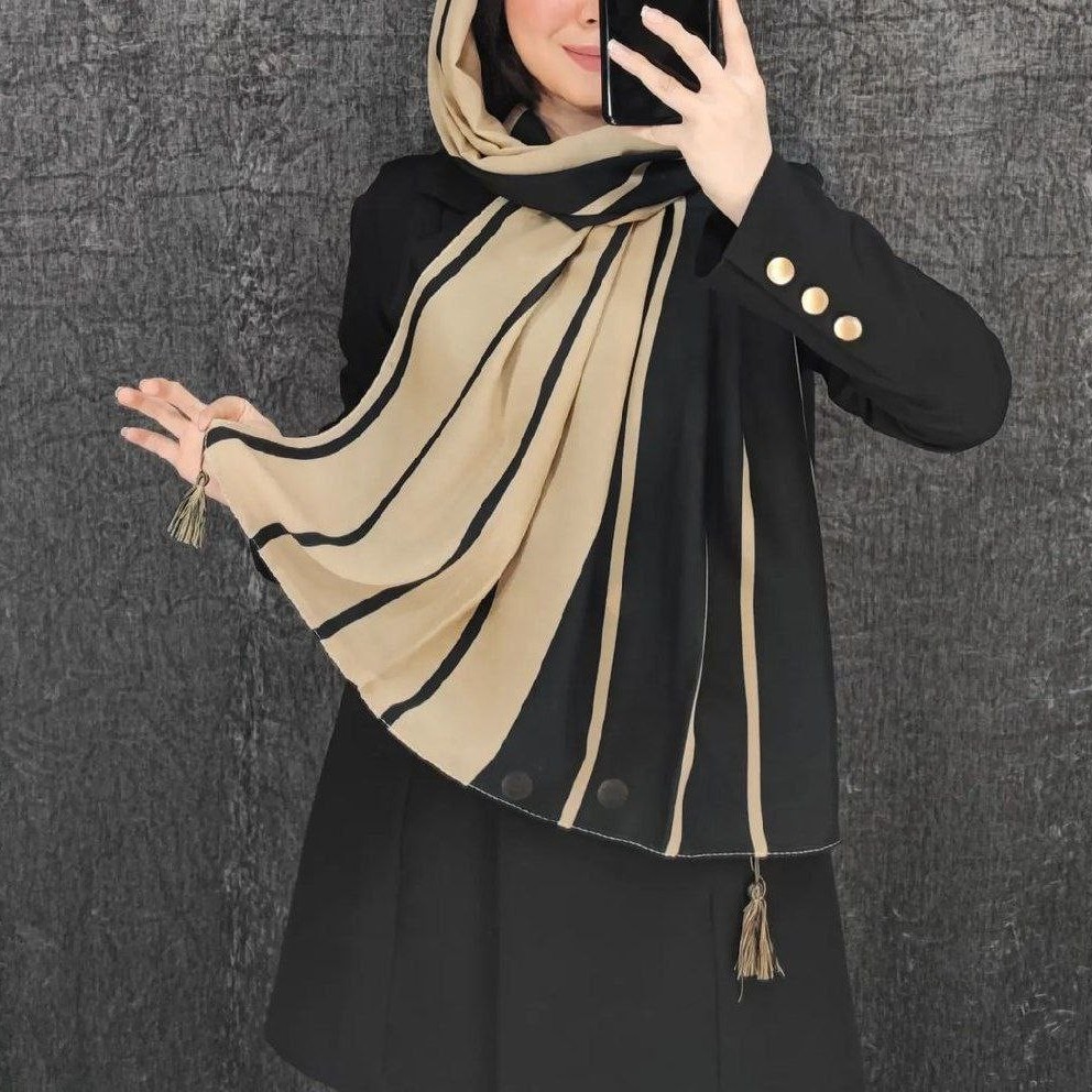 شال کرمی
