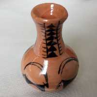 گلدان سفالی