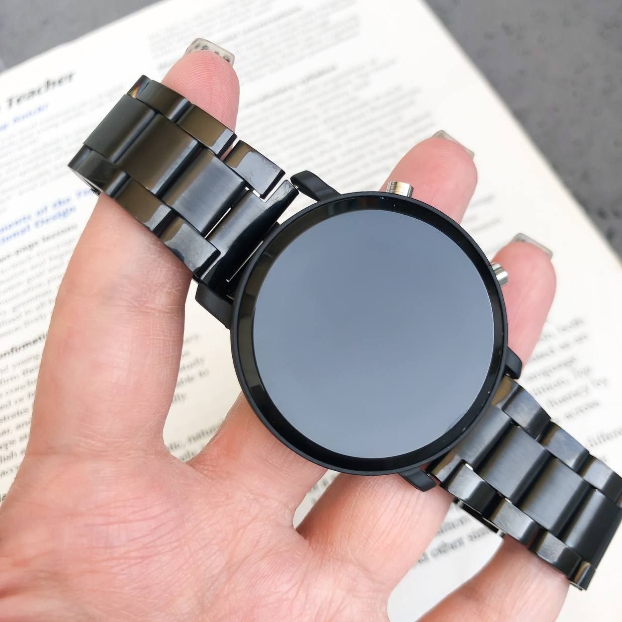 ساعت اسپرت ال ای دی دو کلید بندفلزی مشکی
دارای تقویم
کیفیت عالی
شیشه تراش دار
وارداتی از دبی