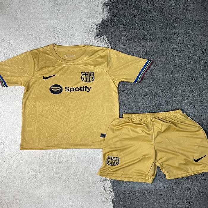 لباس دوم بارسلونا بچگانه 2023