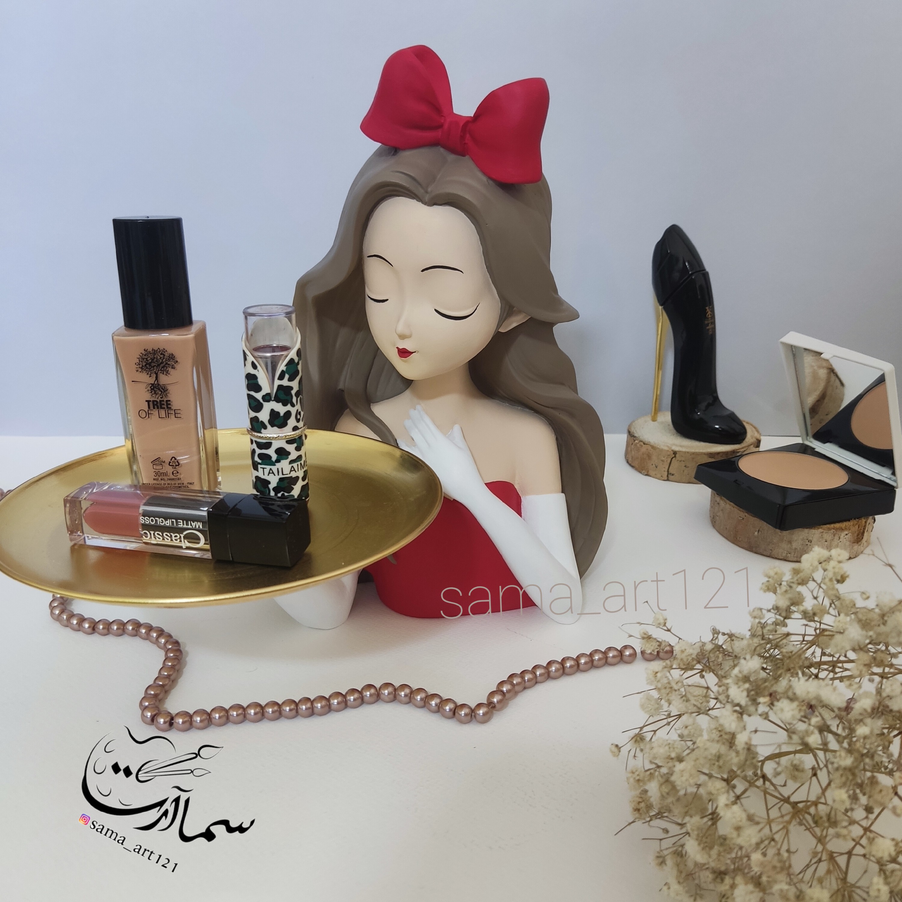 مجسمه دکوری دختر میزبان پلی استر درجه یک
