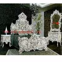 سرویس خواب کد 719چوب راش شامل تخت – دراور -قاب اینه – پاتختی