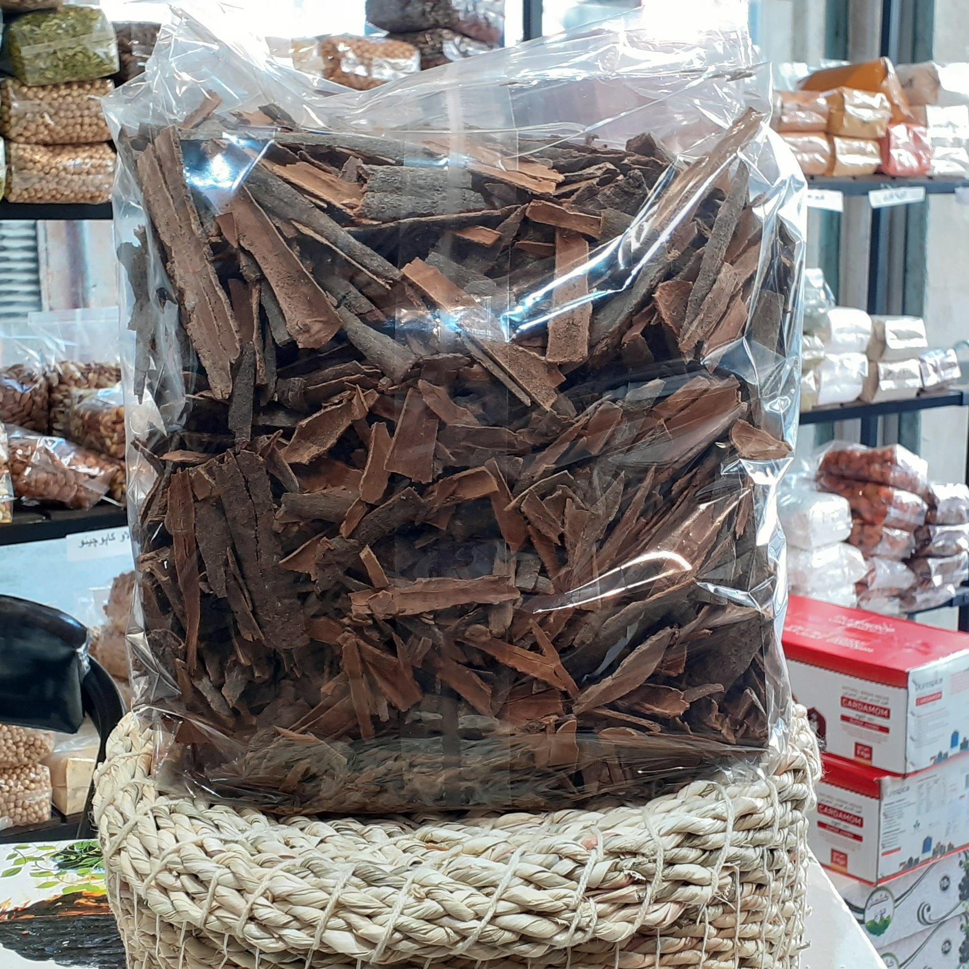 چوب دارچین گل سرخی یک کیلویی