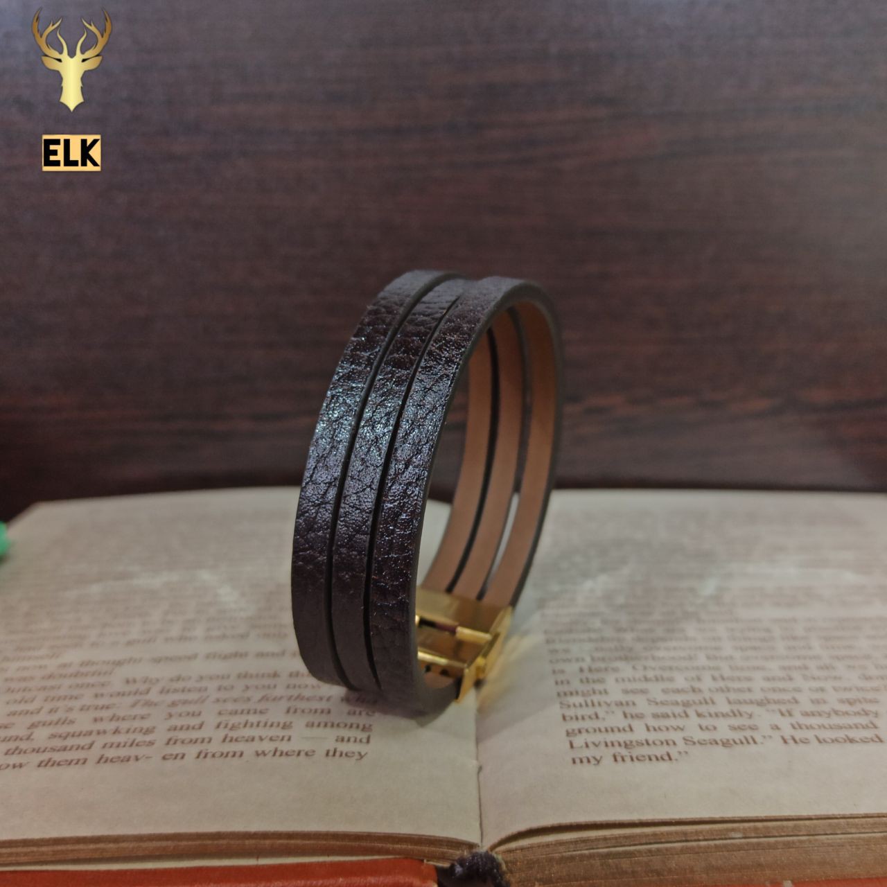 دستبند چرم طبیعی مدل E312 قهوه ای سوخته (ارسال رایگان با جعبه چوبی)