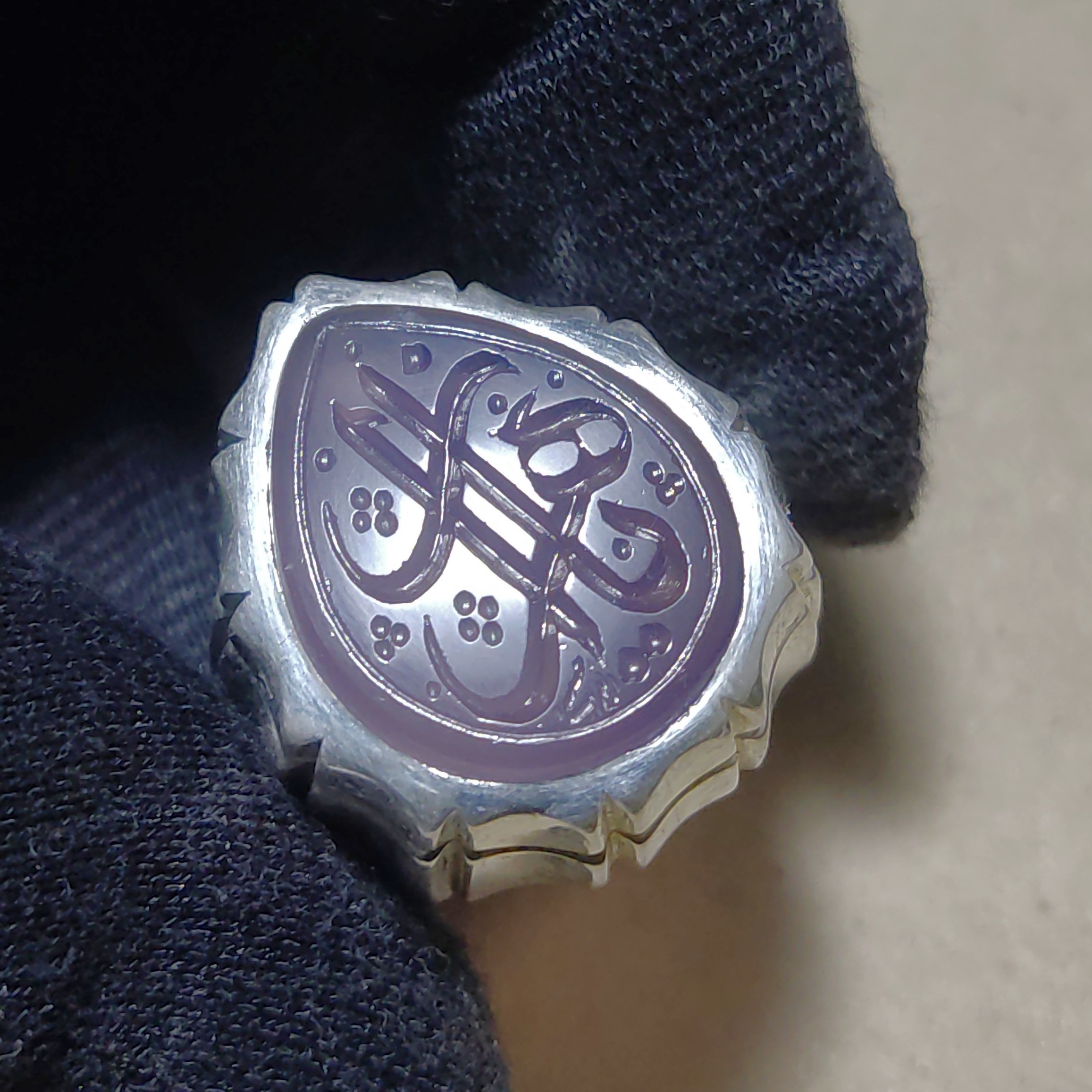 نمونه خط ثلث .موجود نیست اما خط قابل اجرای مجدد میباشد.صفر تا صد کار تمام دست میباشد.