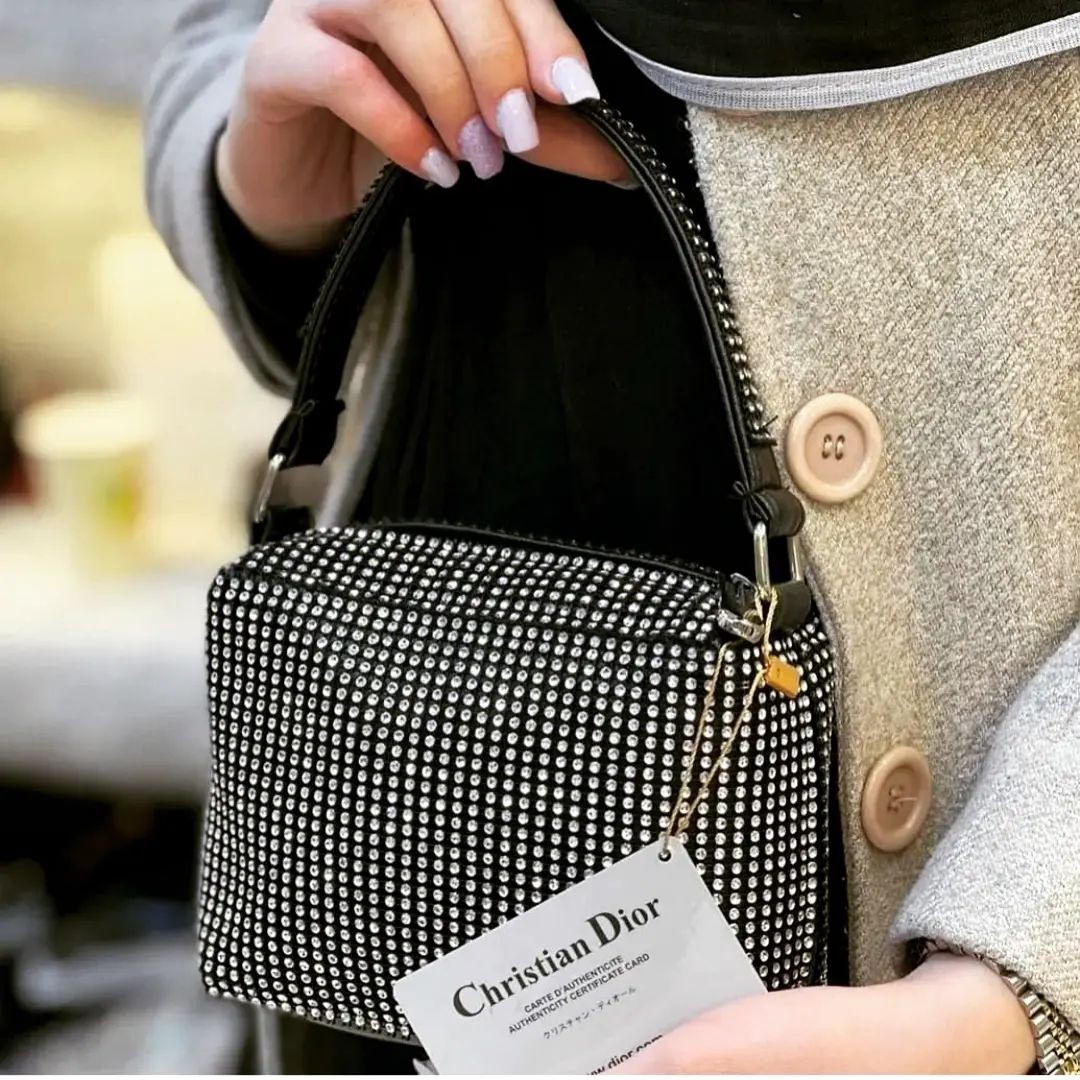 کیف نگین نما