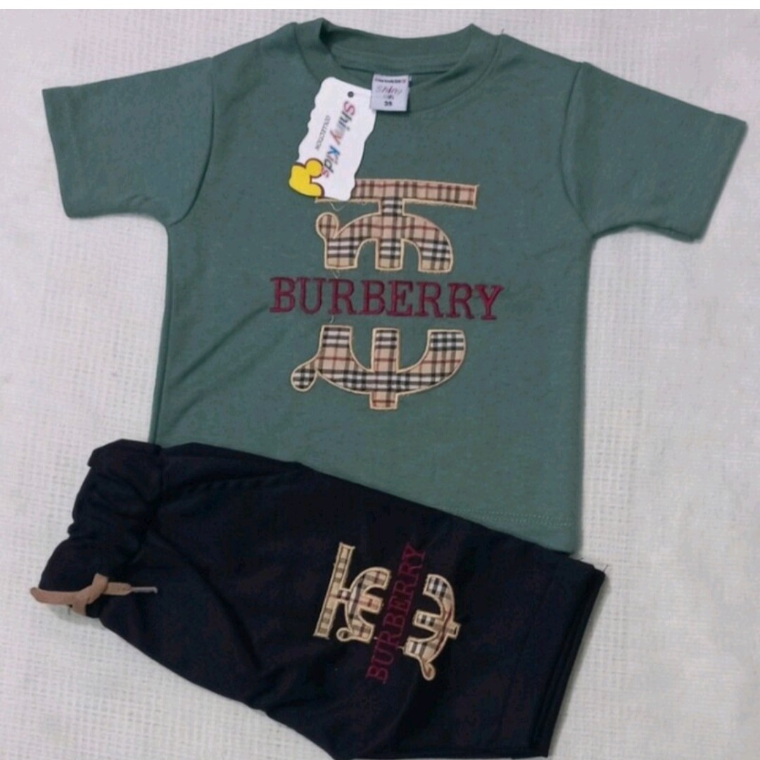 ست تیشرت و شلوارک پسرانه گلدوزی شده سایز 50 مناسب برای 4 تا 6 سال جنس نخ پنبه و شلوارک پارچه ای