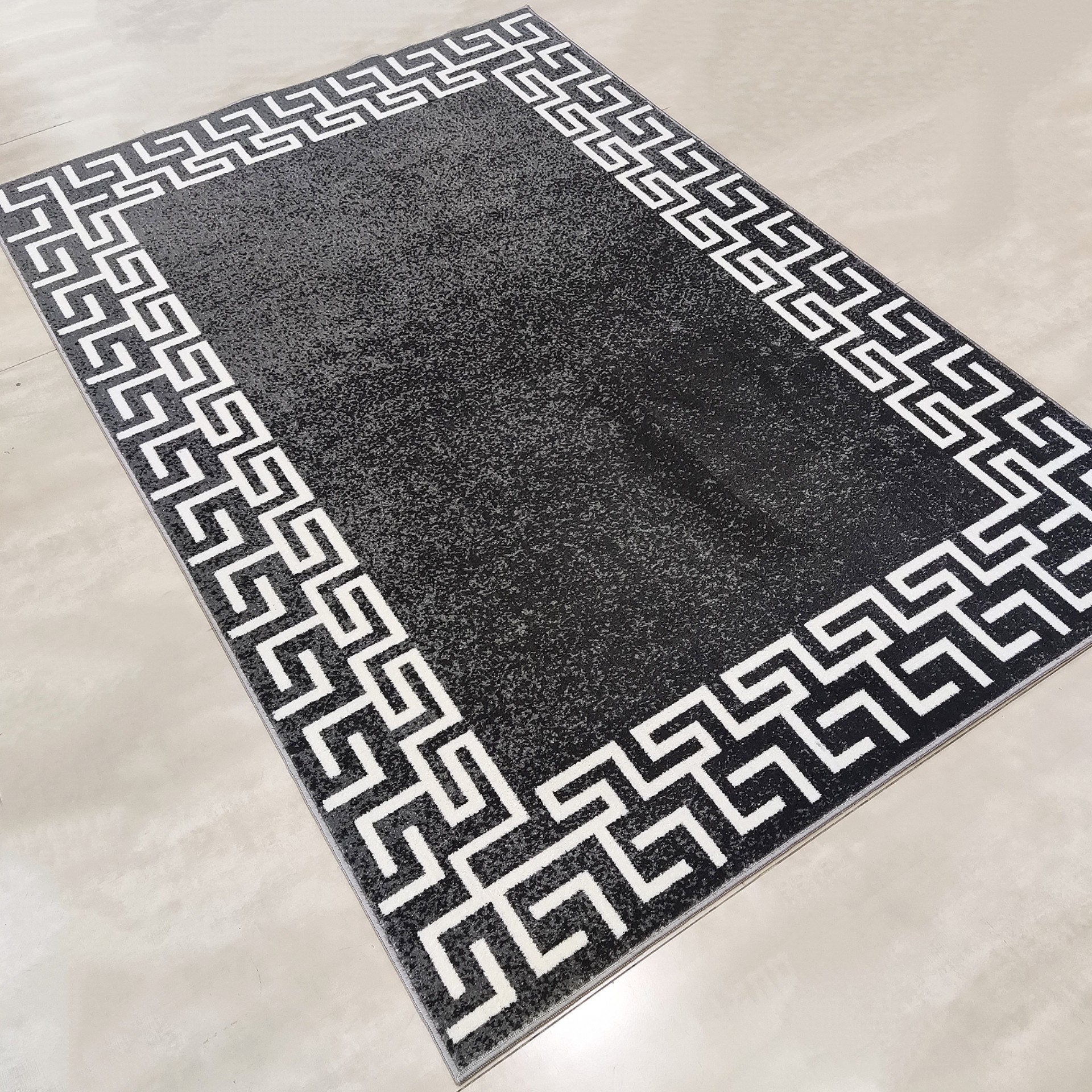 فرش مدرن  رنگ طوسی قاب دار 4متری حراجی