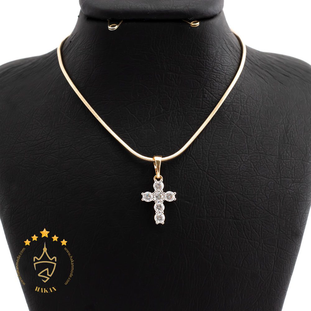 گردنبند آویز صلیب نگین دار ژوپینگ | XUPING Xip 584/1