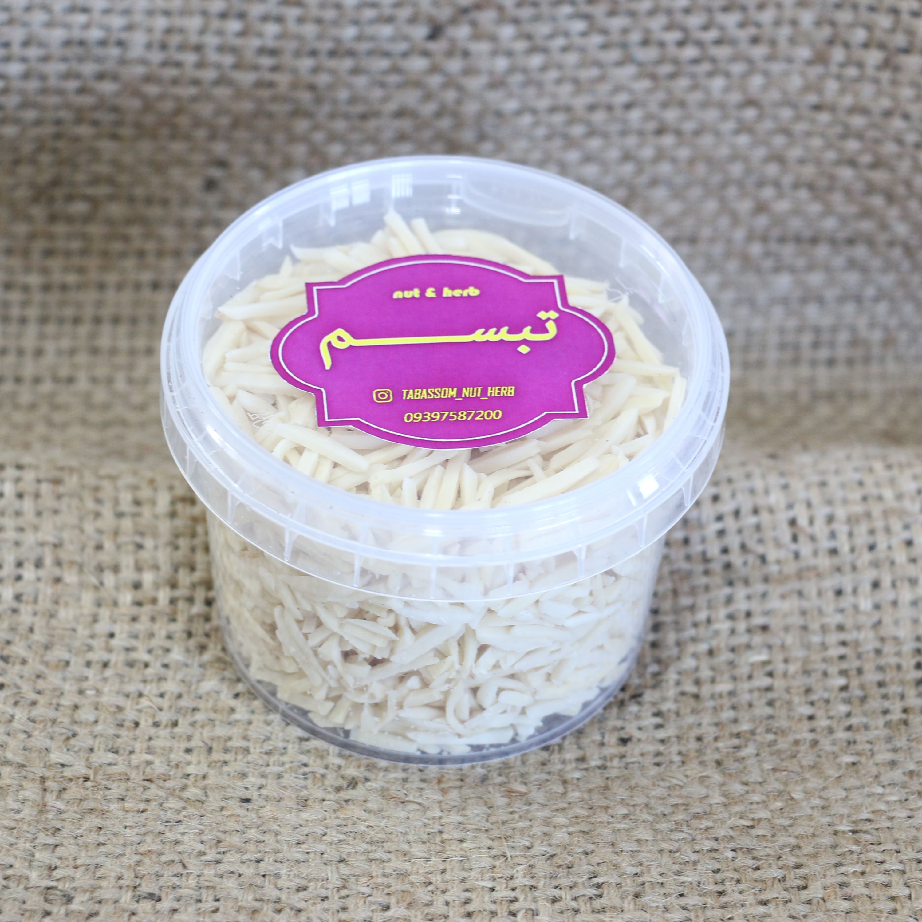 خلال بادام درختی 125 گرمی تبسم