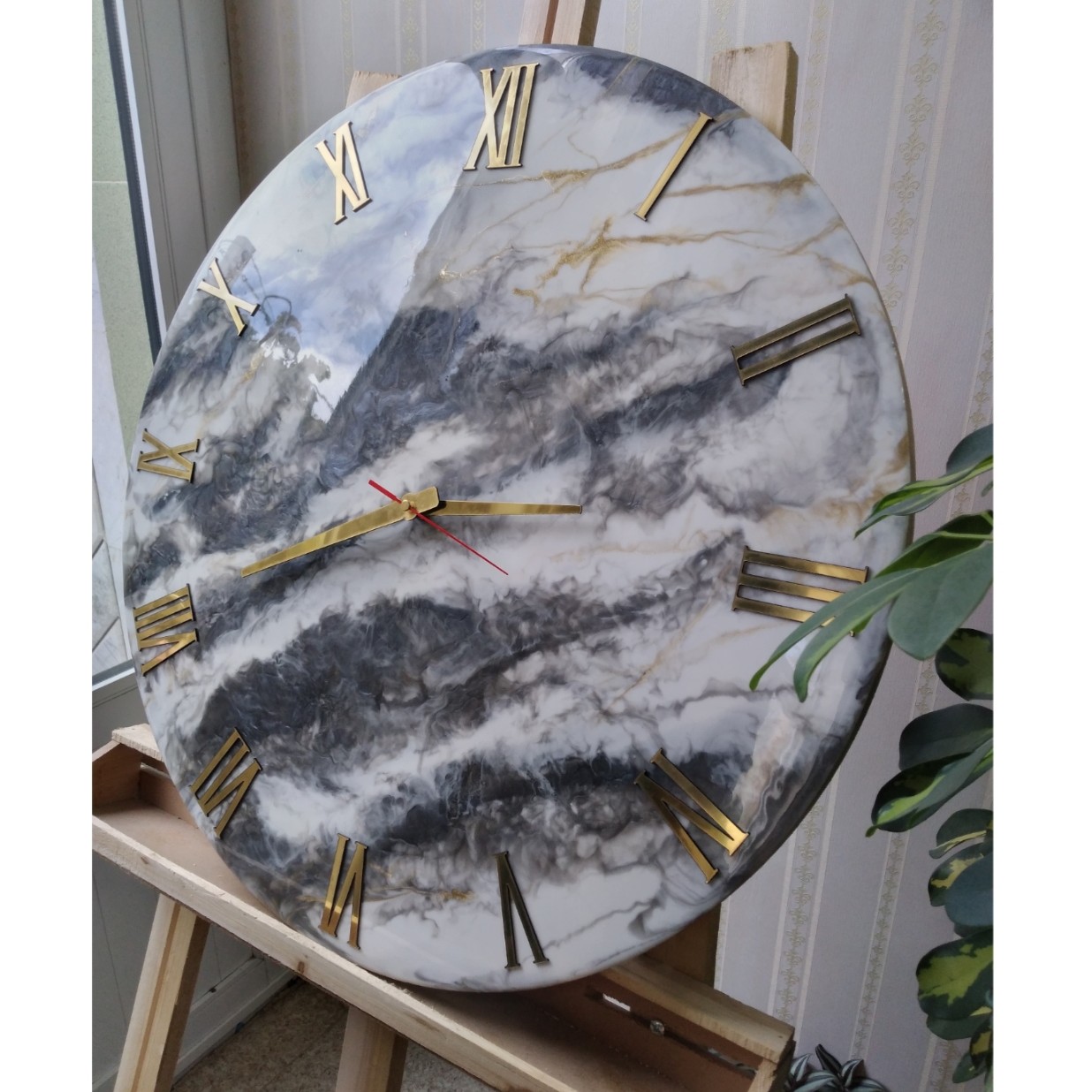 ساعت دیواری