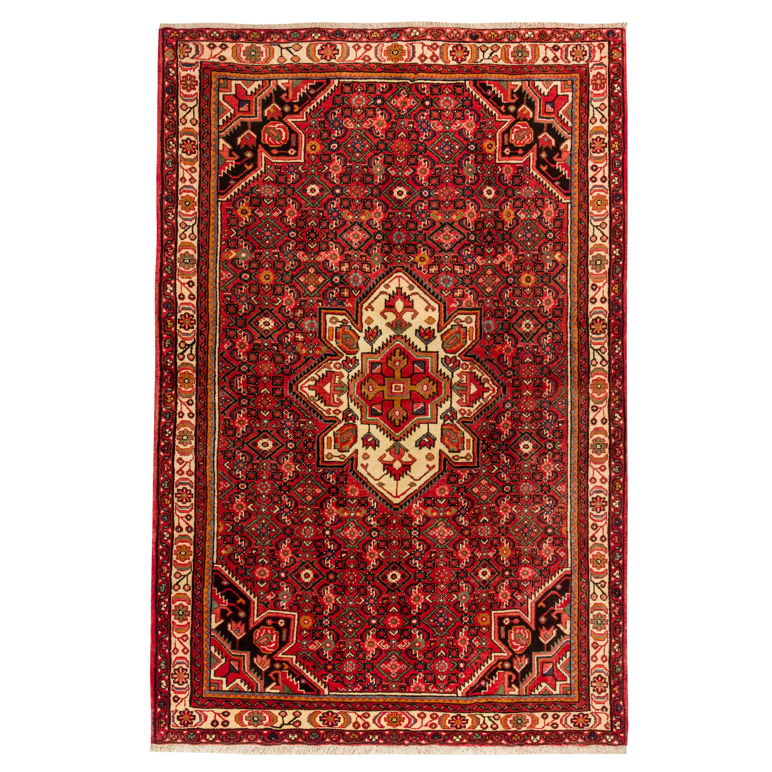 فرش دستبافت سه و نیم متری مدل همدان کد 46.11144