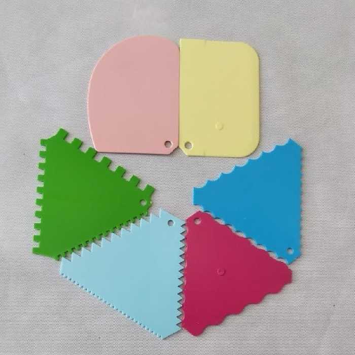 لیسه پتینه رنگی پلاستیکی 6 عددی