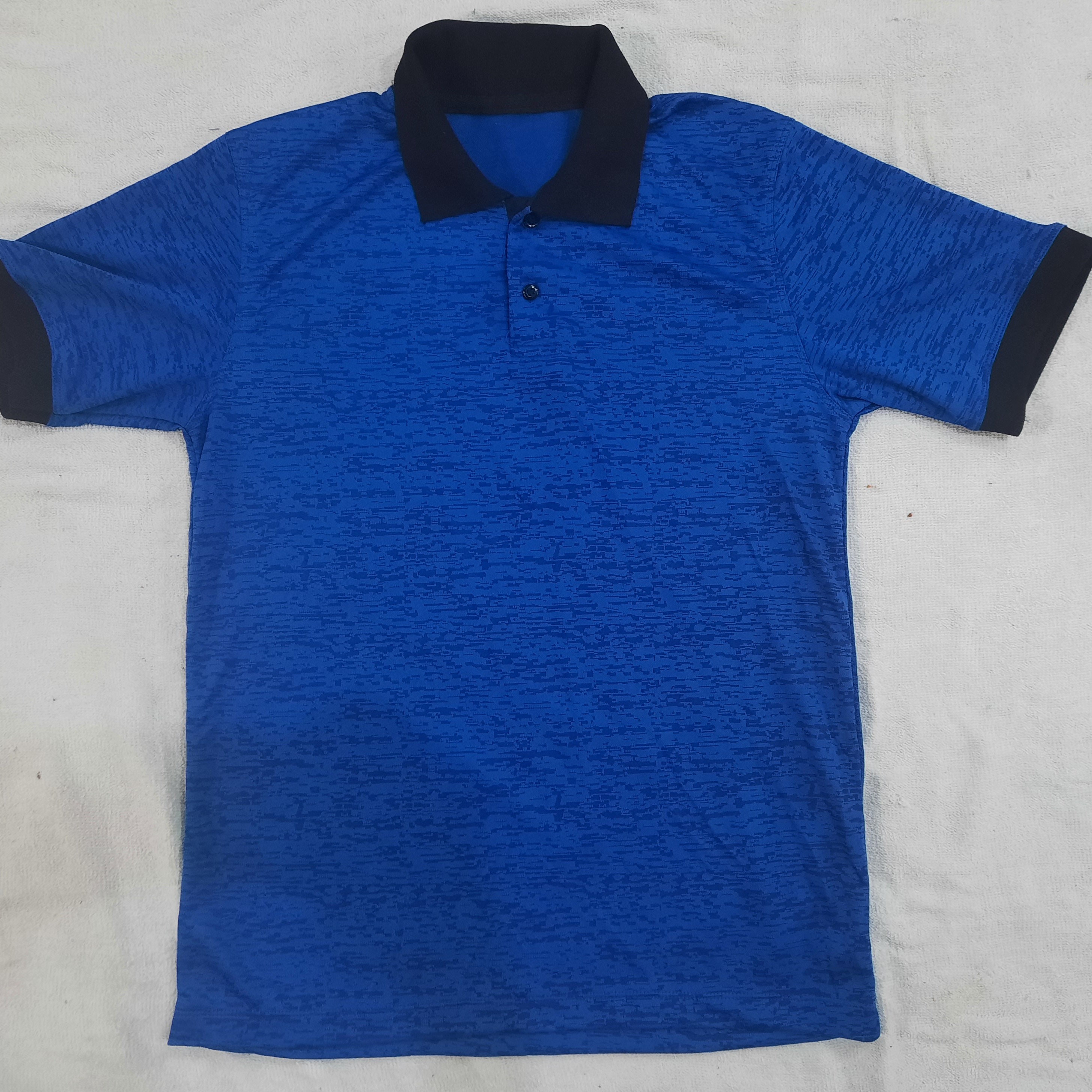 پیراهن مردانه یقه دار