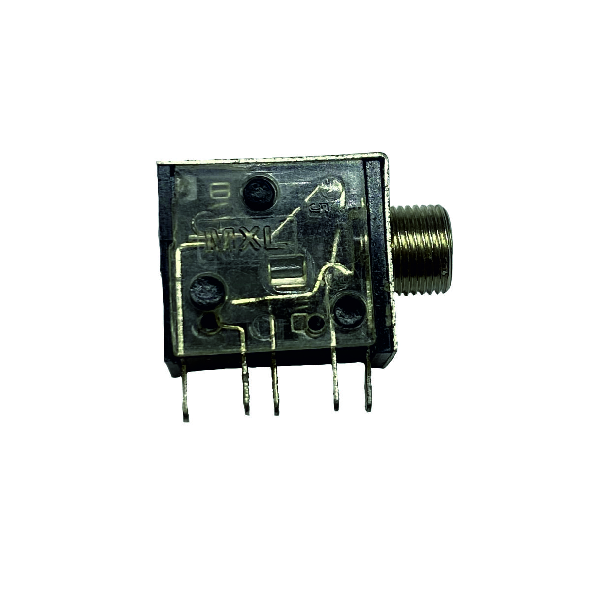 فیش مادگی AUX مدل MXL87279