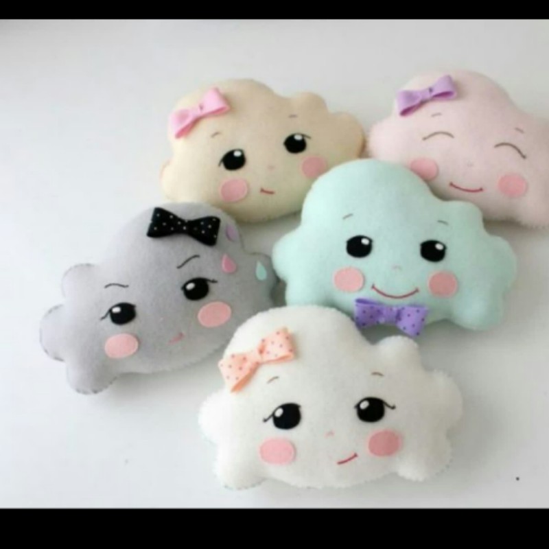 کوسن ابری نمدی در رنگهای متنوع