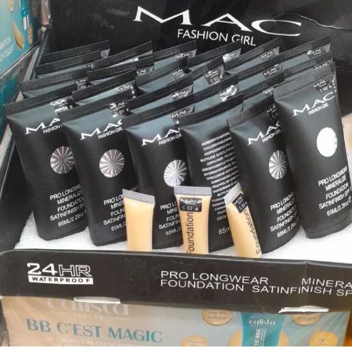 کرم پودر مک با ماندگاری بالا 