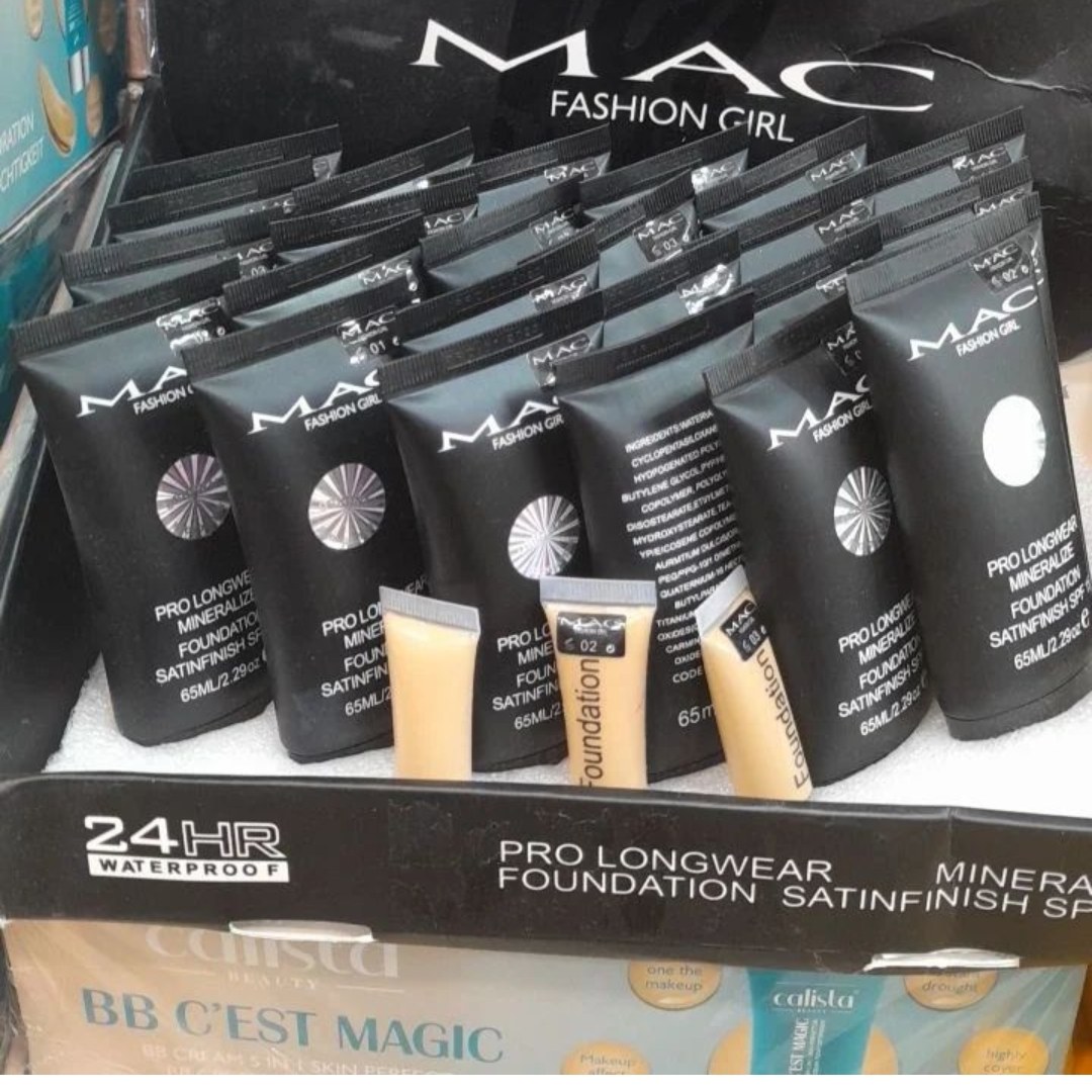 کرم پودر مک با ماندگاری بالا 