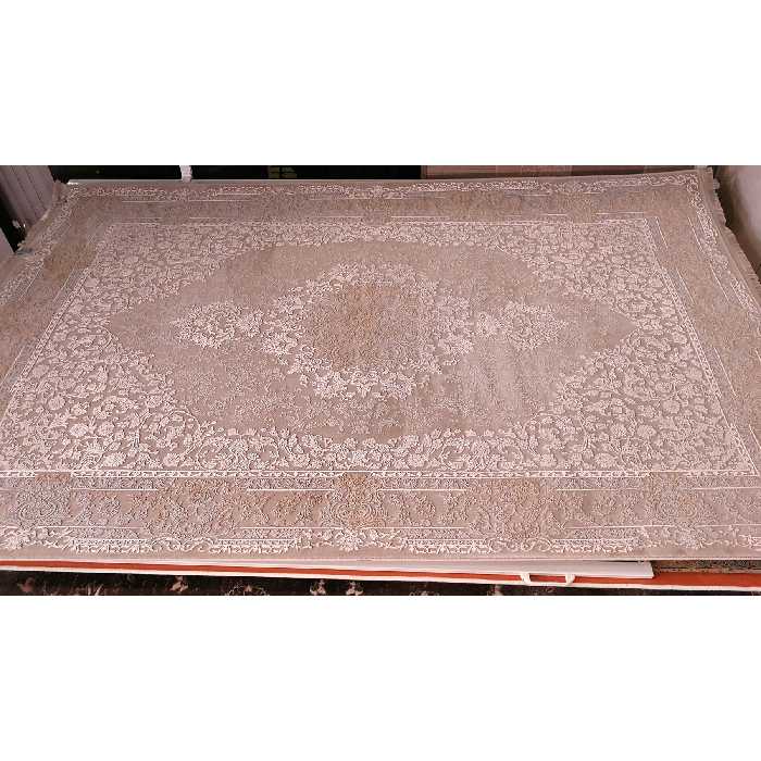 فرش ماشینی زمرد مشهد مدل 21005 زمینه بژ