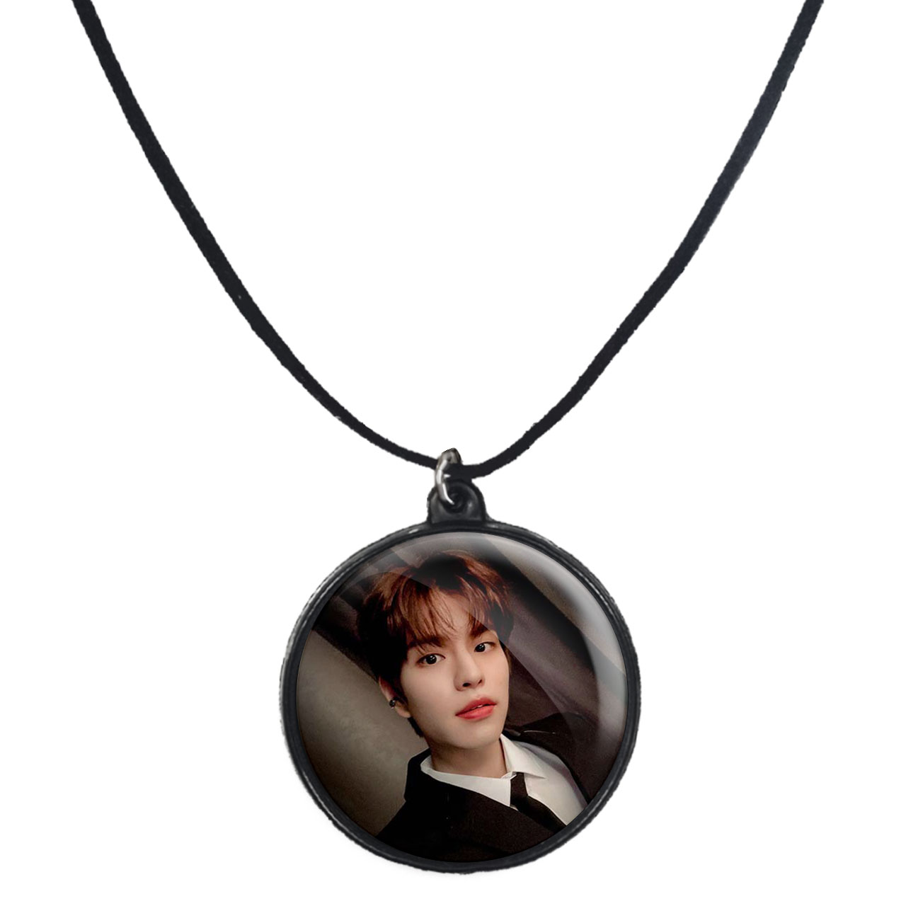 گردنبند پرمانه طرح straykids کد pmb.12216 مدل دو طرفه