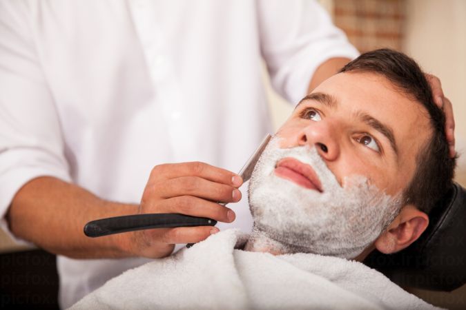 خرید و دانلود عکس Man shaving razor with foam کد 31969 | پیک فاکس | Pic Fox
