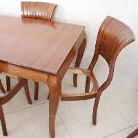 میزغذاخوری صدفی