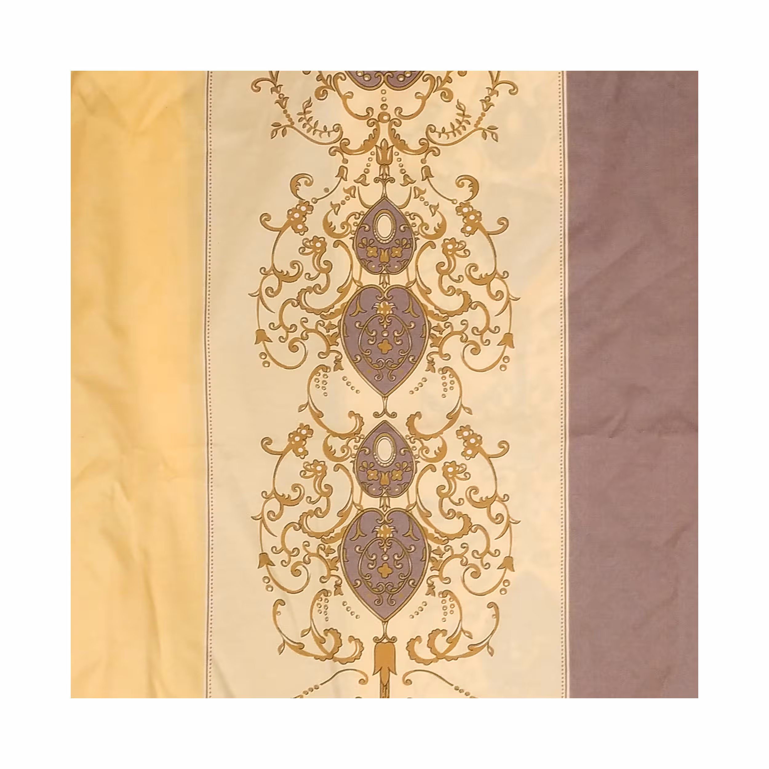 ملحفه آدنو مدل درباری کد IR101 دونفره سایز 220x240 سانتی متر