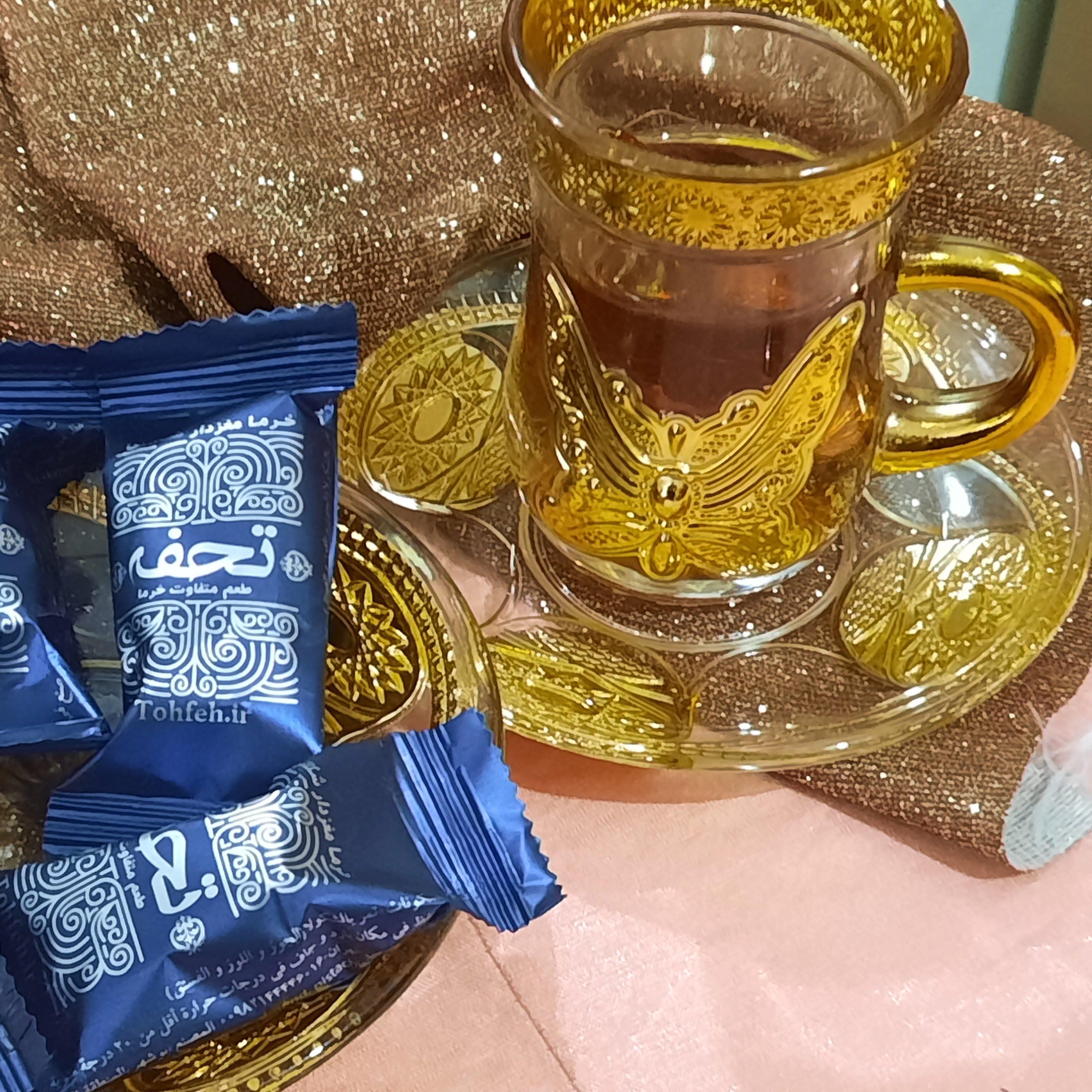 خرما با روکش شکلات و مغز گردو 250گرمی (جهت پذیرایی وبا پروانه بهداشتی )