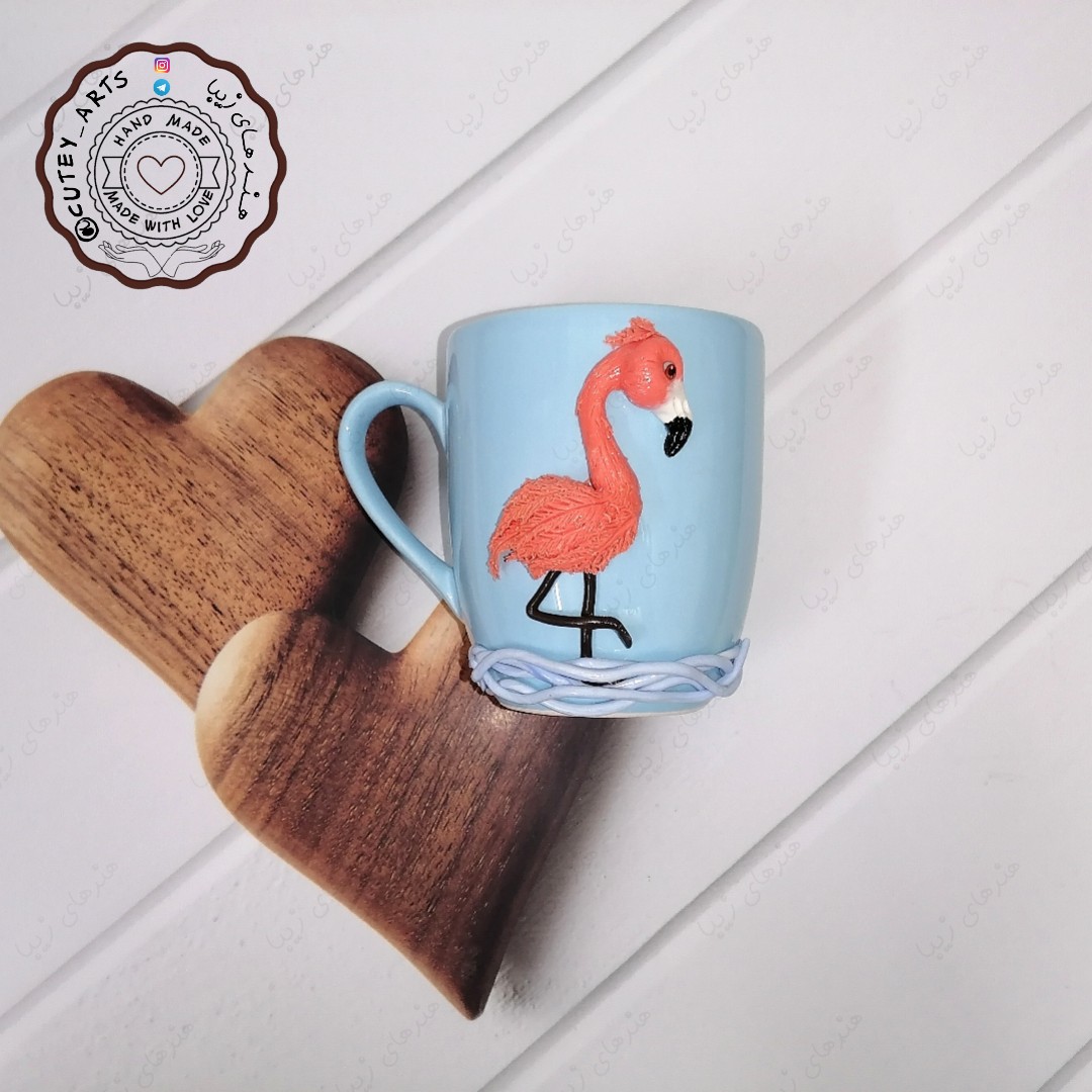 ماگ عروسکی با طرح فلامینگو 