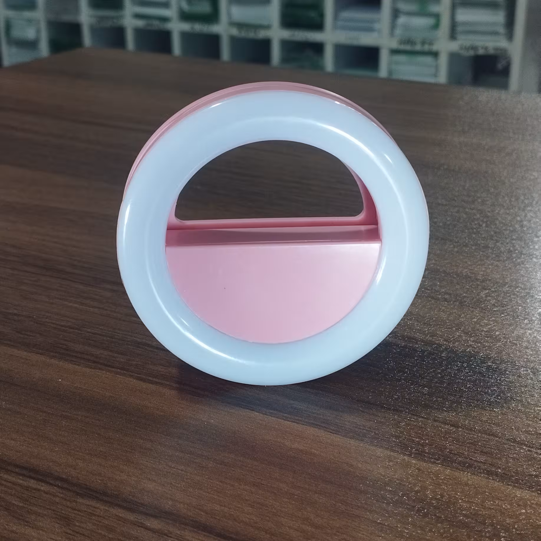 رینگ لایت RGB با 8رنگ در ترکیب رنگ های متنوع و خاص