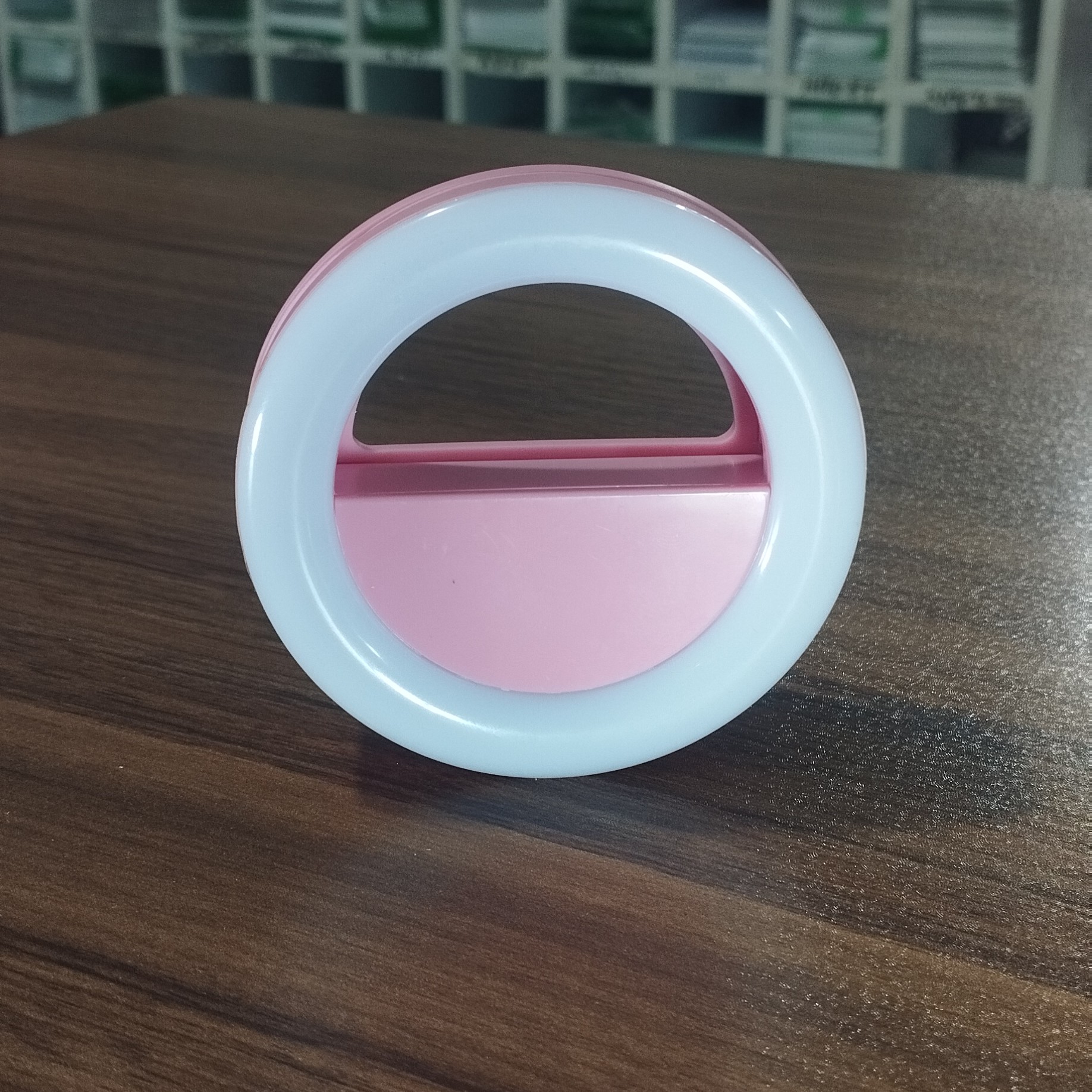 رینگ لایت RGB با 8رنگ در ترکیب رنگ های متنوع و خاص