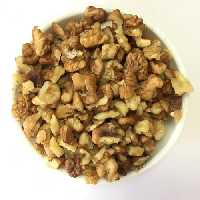 مغز گردوی دندانه ی درجه یک (900 گرمی)تازه، محصول سال 1401