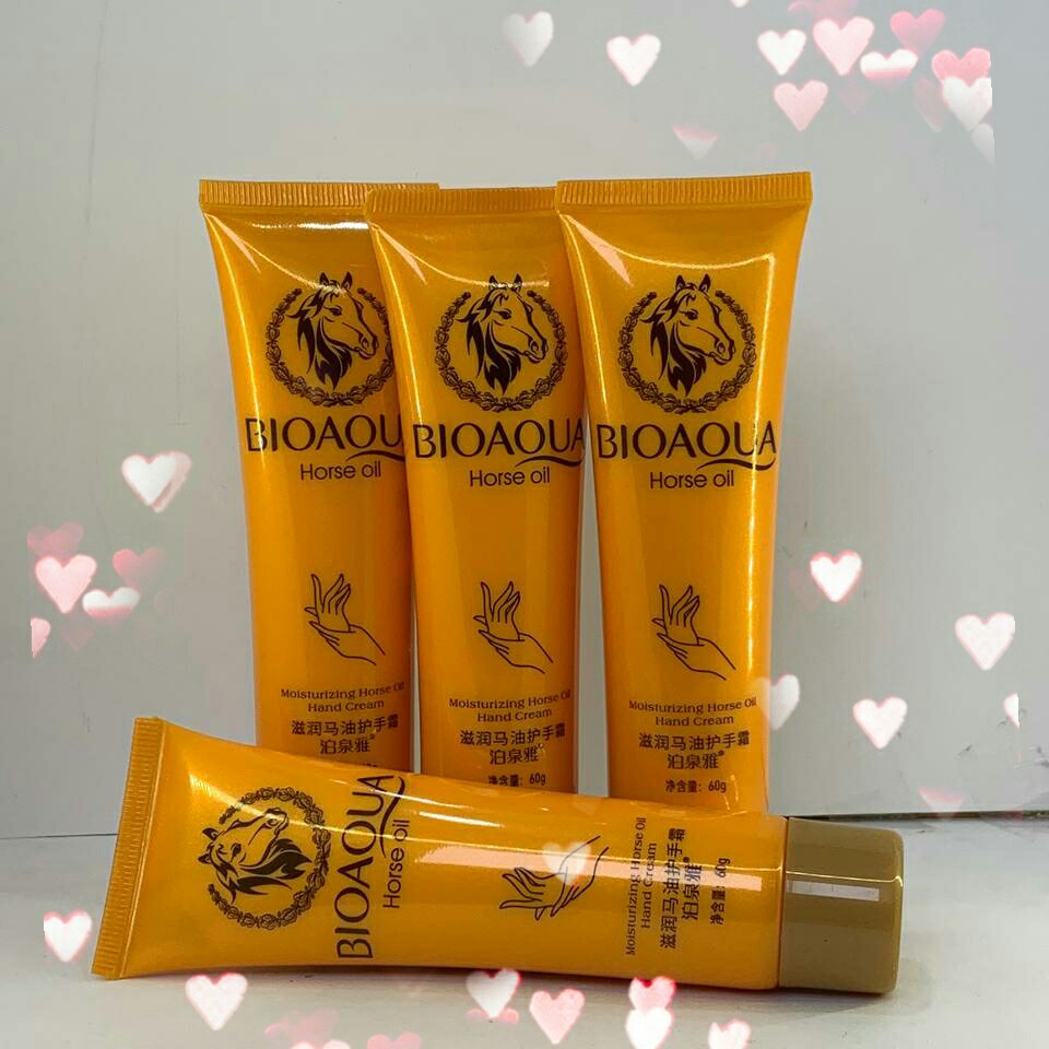 کرم مرطوب کننده دست اسب بیوآکوا bioaoua