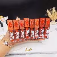 پک 8 تایی رژ مایع طرح لب برند میس بیوتی Miss Betty کد L_7759