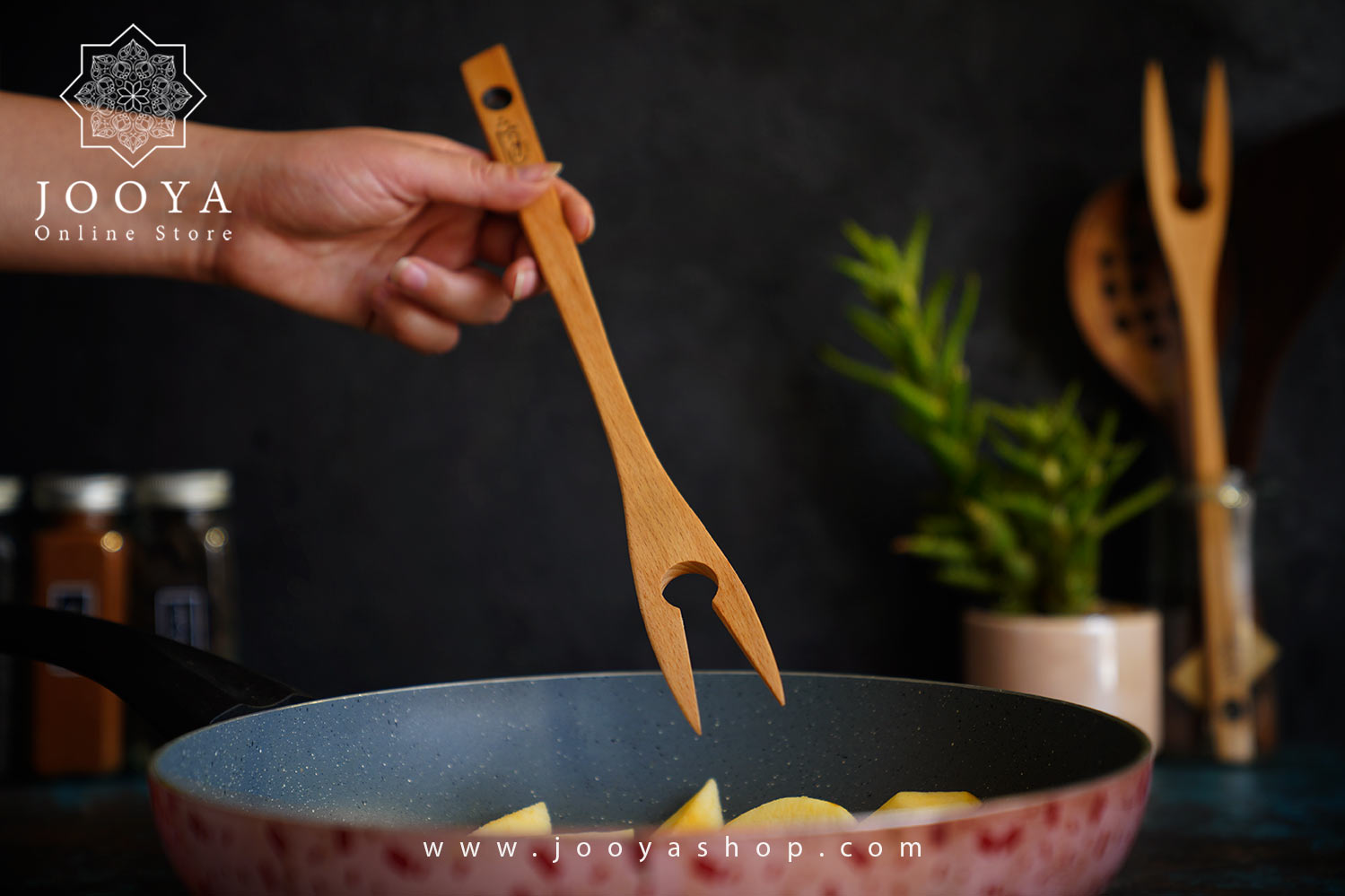 چنگال با چوب راش مدل دو