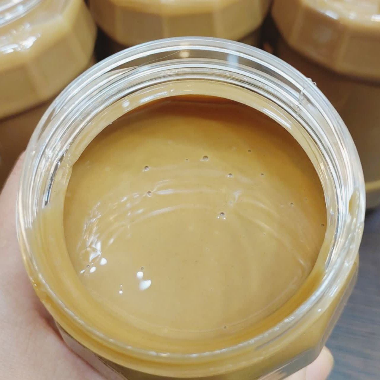 ارده کنجد اردکان 100درصد طبیعی بدون آردونشاسته وشکر وروغن(700گرم)