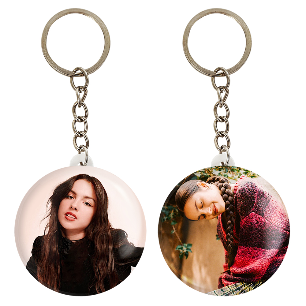 جاکلیدی خندالو مدل اولیویا رودریگو Olivia Rodrigo کد 1927219269 مجموعه 2 عددی