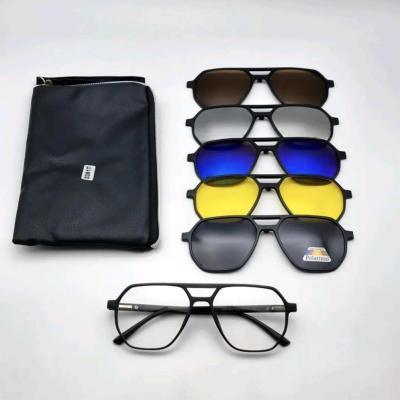 عینک طبی 5 کاوردار کد 2381 مگنتی خاص