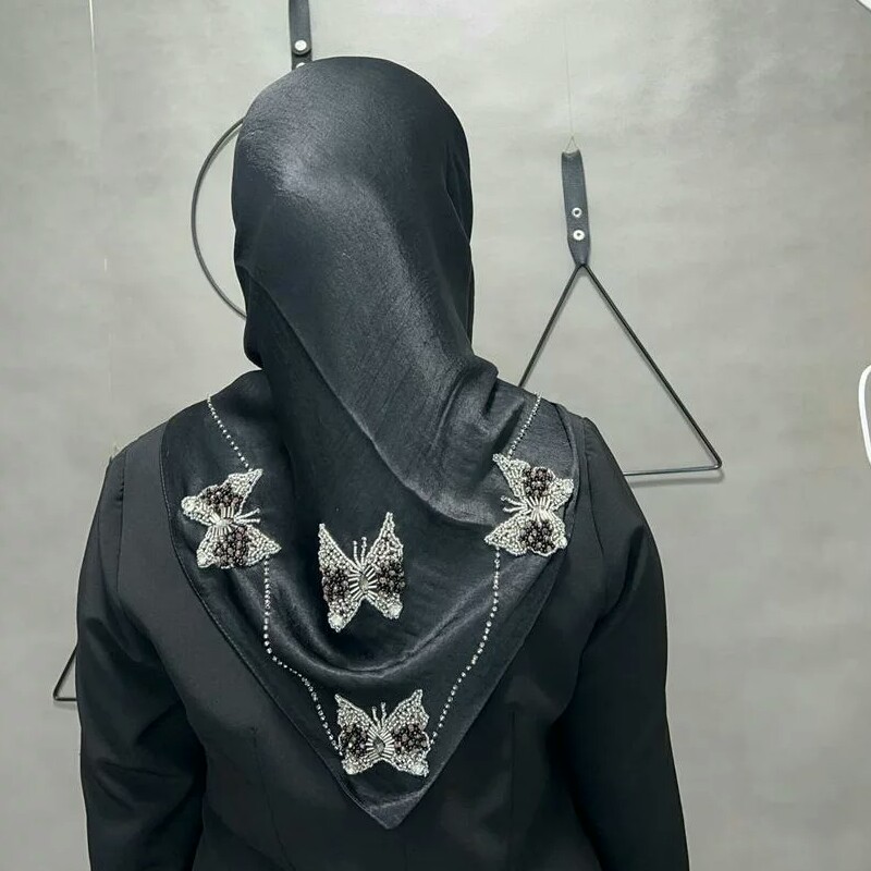 روسری مجلسی جواهردوزی شده