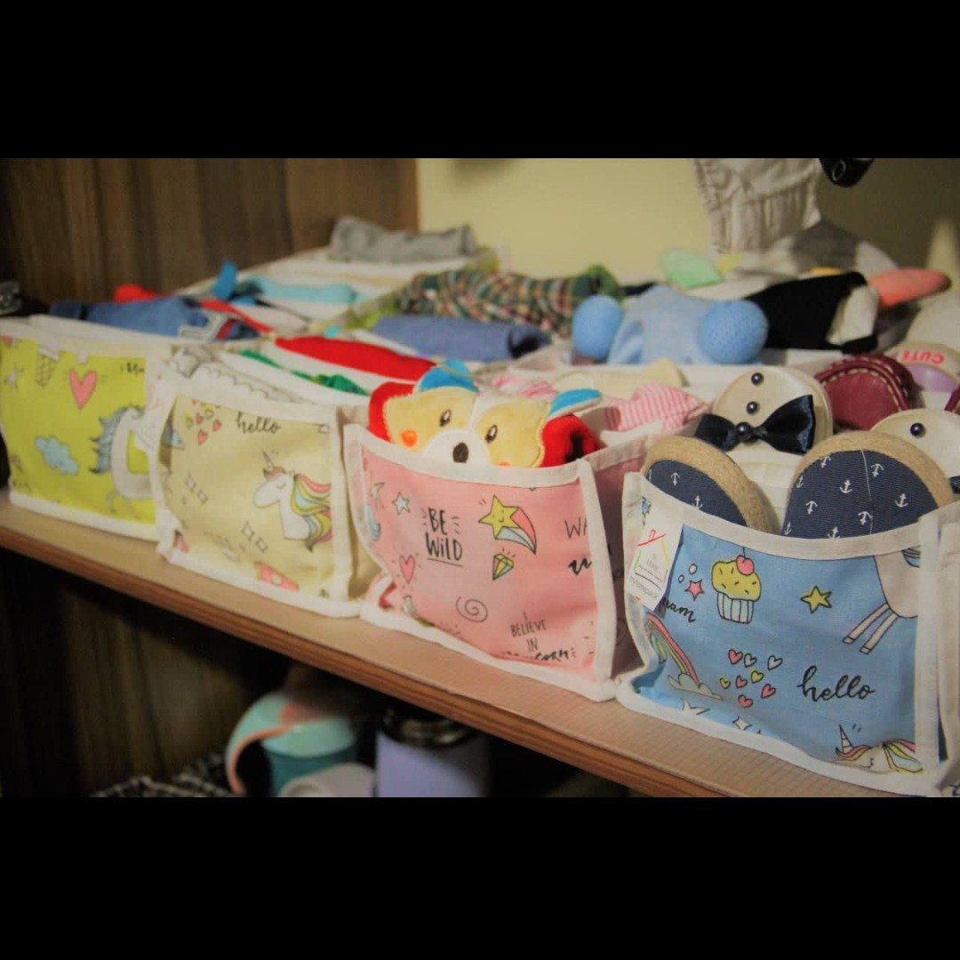 نظم دهنده لباس کودک 8 جیب مناسب برا کفش و لباس و شورت و لباس زیر و جوراب 