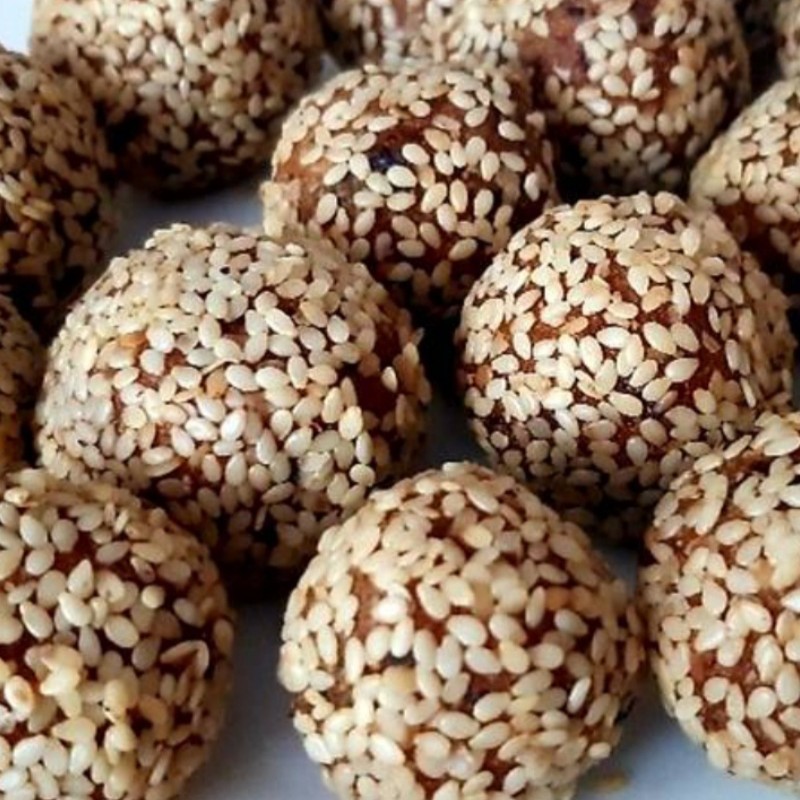 توپک خرمایی کنجدی 